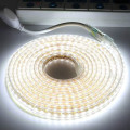 إضاءة LED